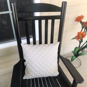 Outdoor Toss Pillows
